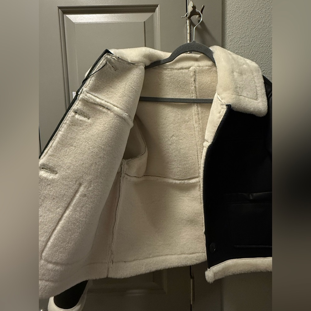 Urban Revivo Black and Cream Faux Fur Leather Shearling Jacket - Picture 3 of 5